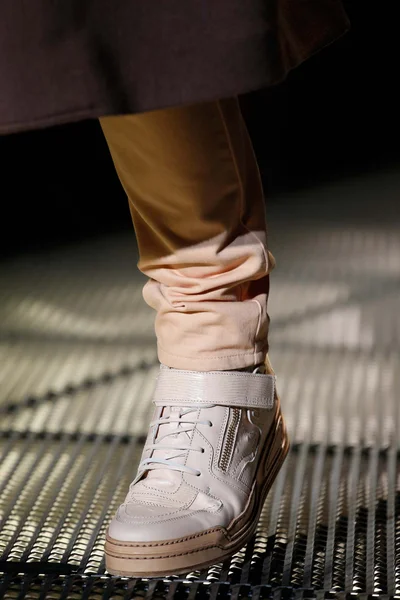 Look 54